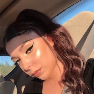 Meet your Posher, Marissa